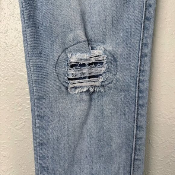 Guess Sienna curvy fit medium rise curvy skinny distressed jeans 27 - Picture 6 of 13